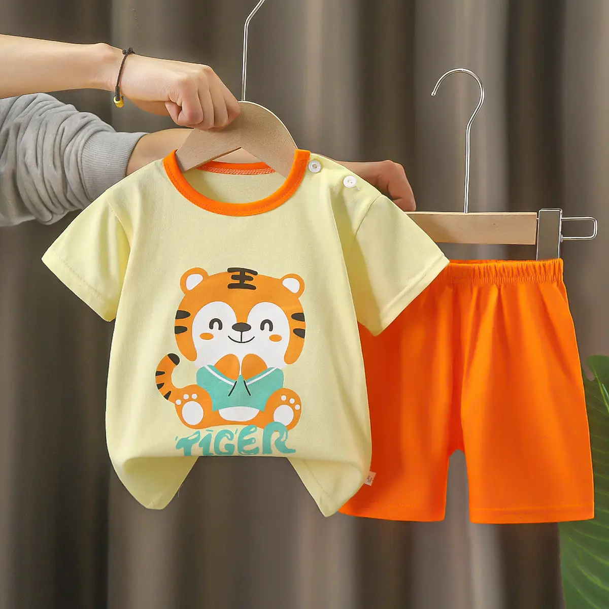 Girls Cotton Bear Print Shorts Suit Summer Wear - Image 29