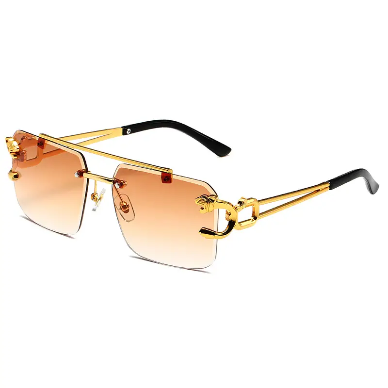 2023 Leopard Frame Sunglasses Women Gold Black - Image 3