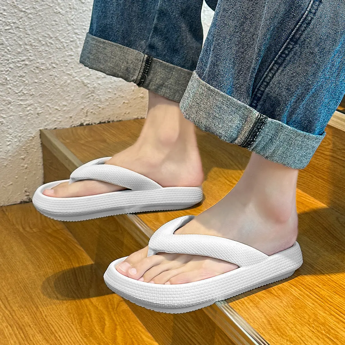 Men's Black Foam Flip-Flops Summer Slippers Non-Slip