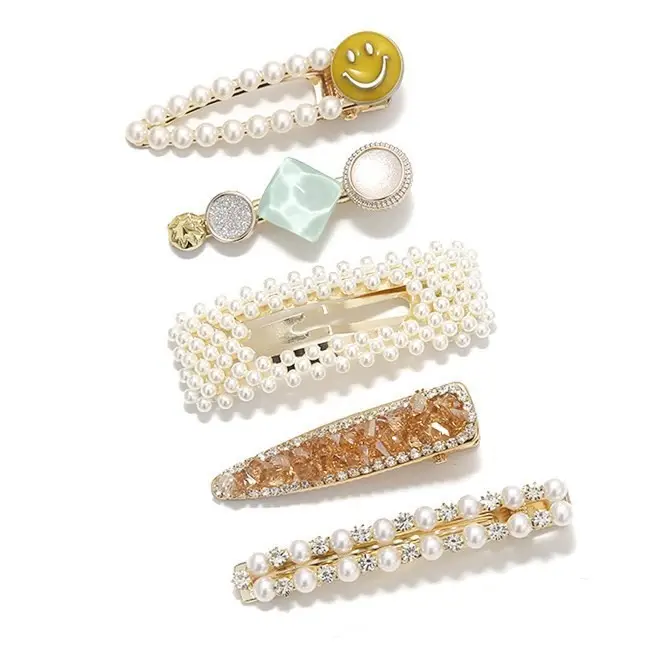 Chanel Style Pearl Feather Hairpin for Women