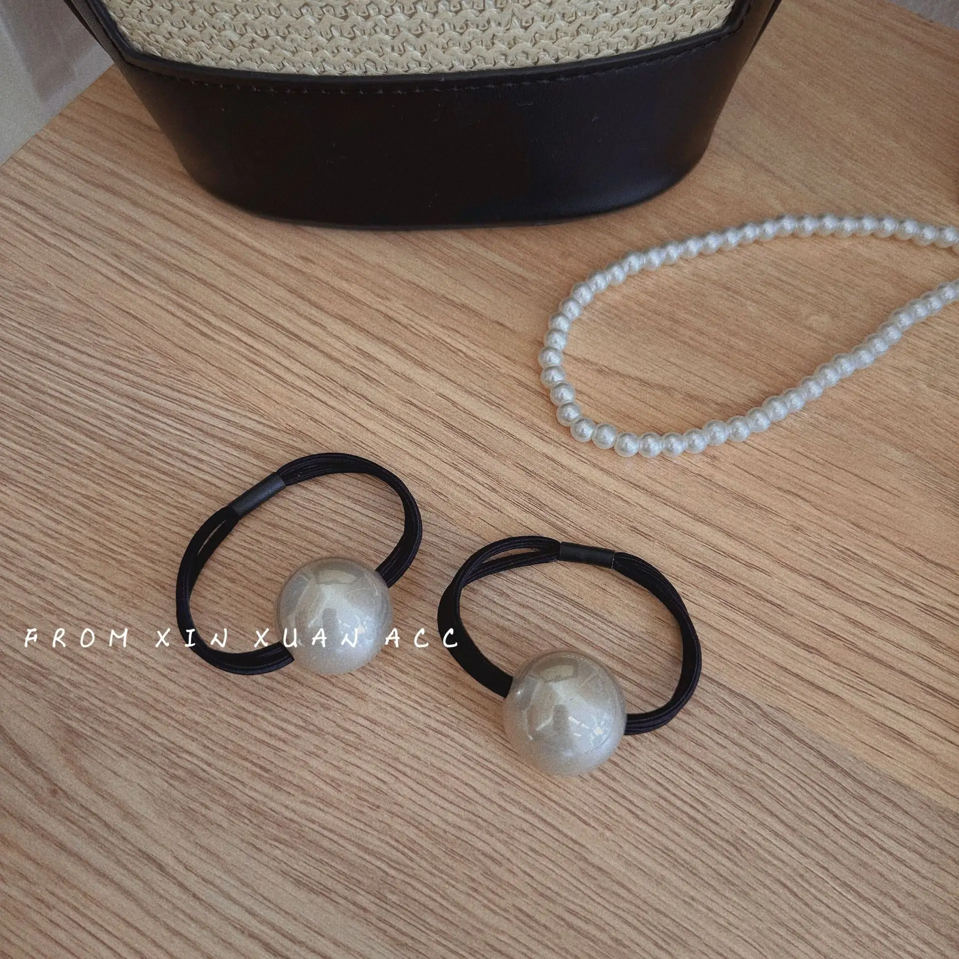 Big Pearl Hair Ring Women's 2023 New Style - Image 4
