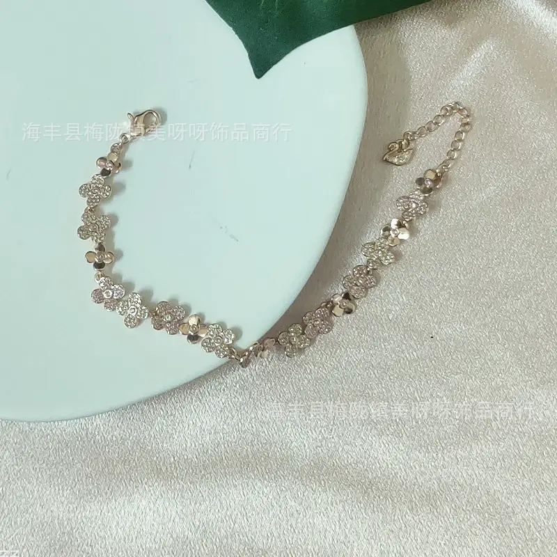 Sweet Plum Blossom Swarovski Flower Bracelet for Women Rose Gold - Image 5
