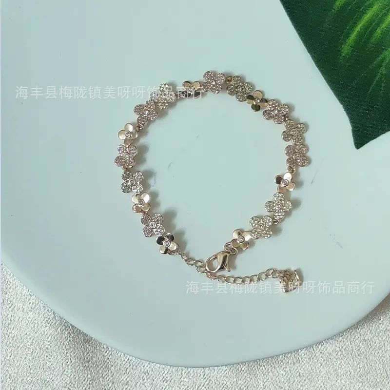 Sweet Plum Blossom Swarovski Flower Bracelet for Women Rose Gold - Image 6
