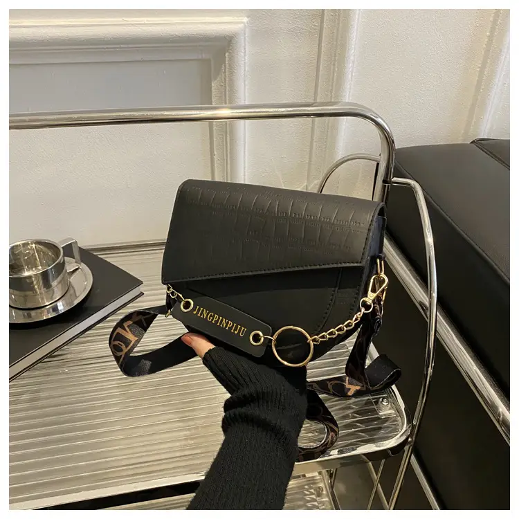 Green Chain Strap Saddle Bag for Women