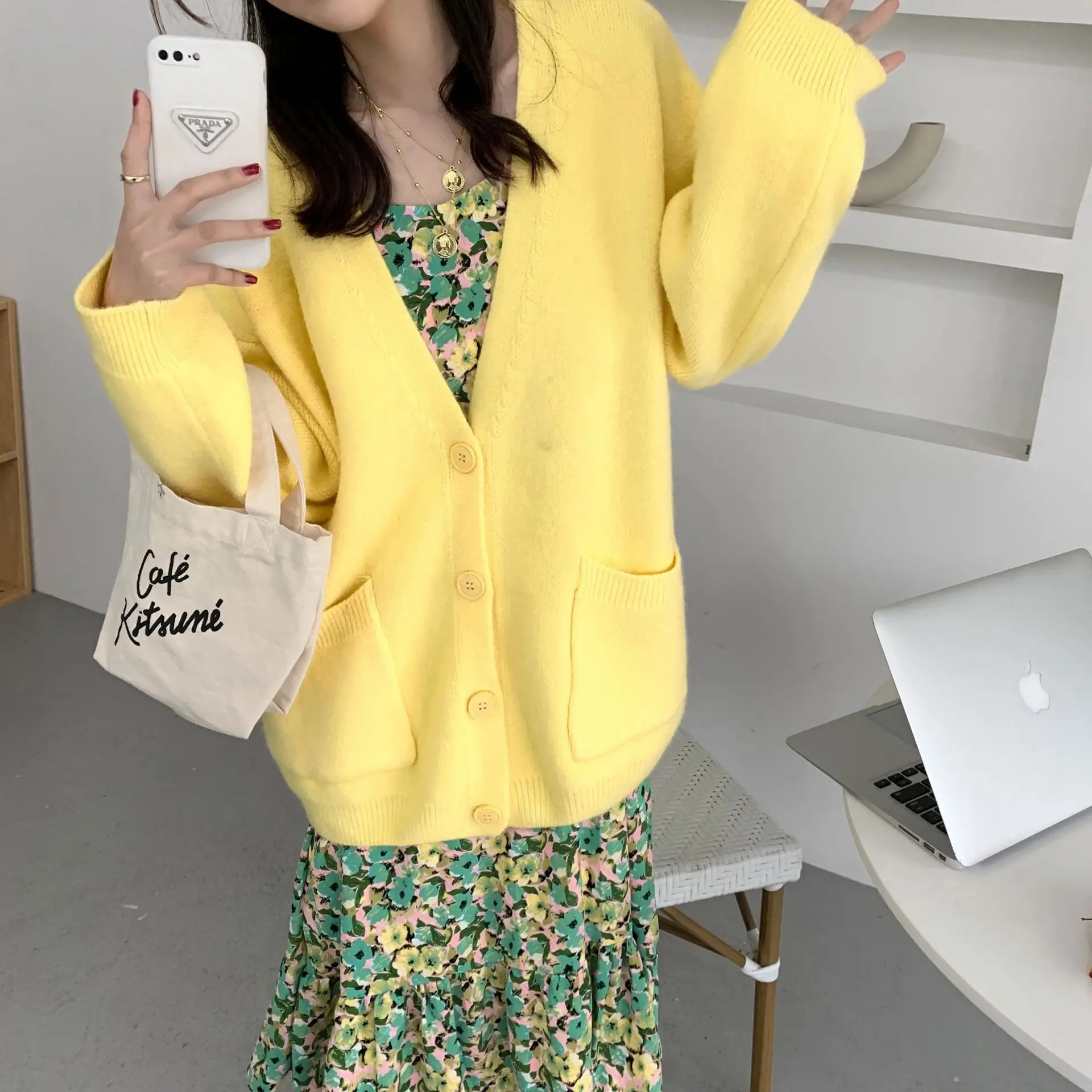 2025 Women's Blue Knitted Cardigan Jacket Mid-Length — feature 24