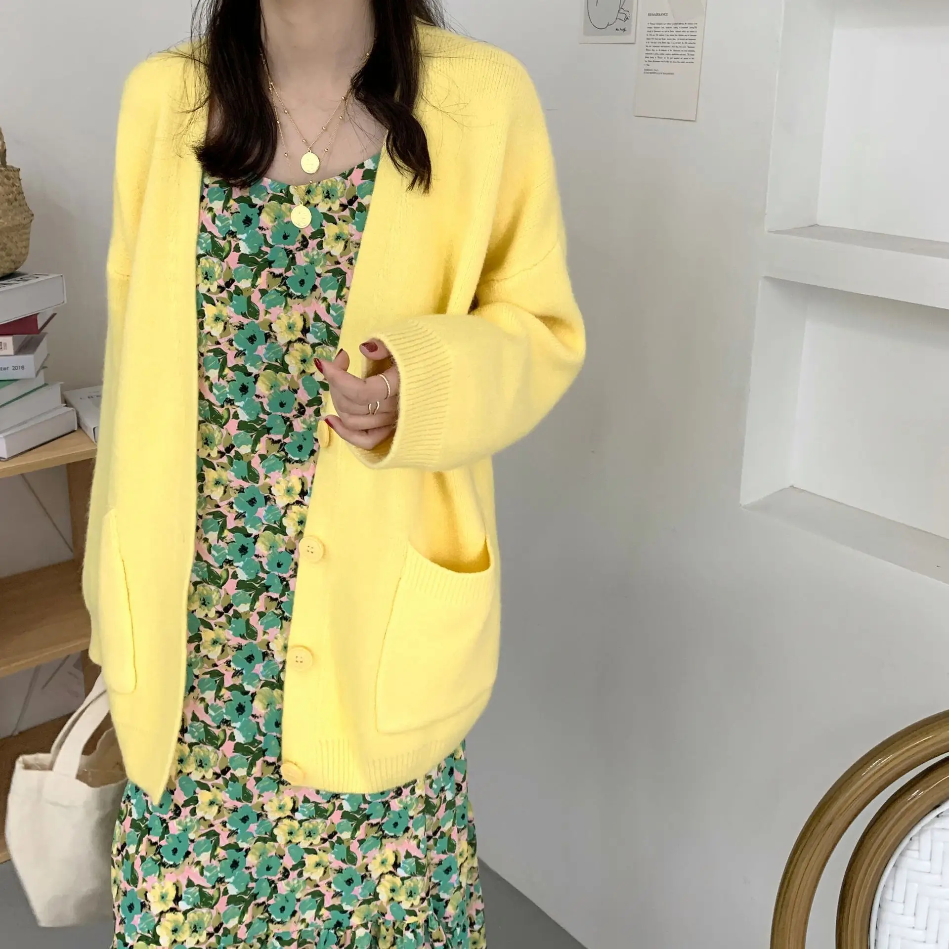 2025 Women's Blue Knitted Cardigan Jacket Mid-Length — feature 30