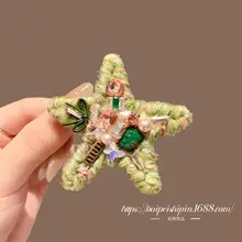 Korean Style Black Flocking Shark Clip with Full Diamond Bow — feature 7
