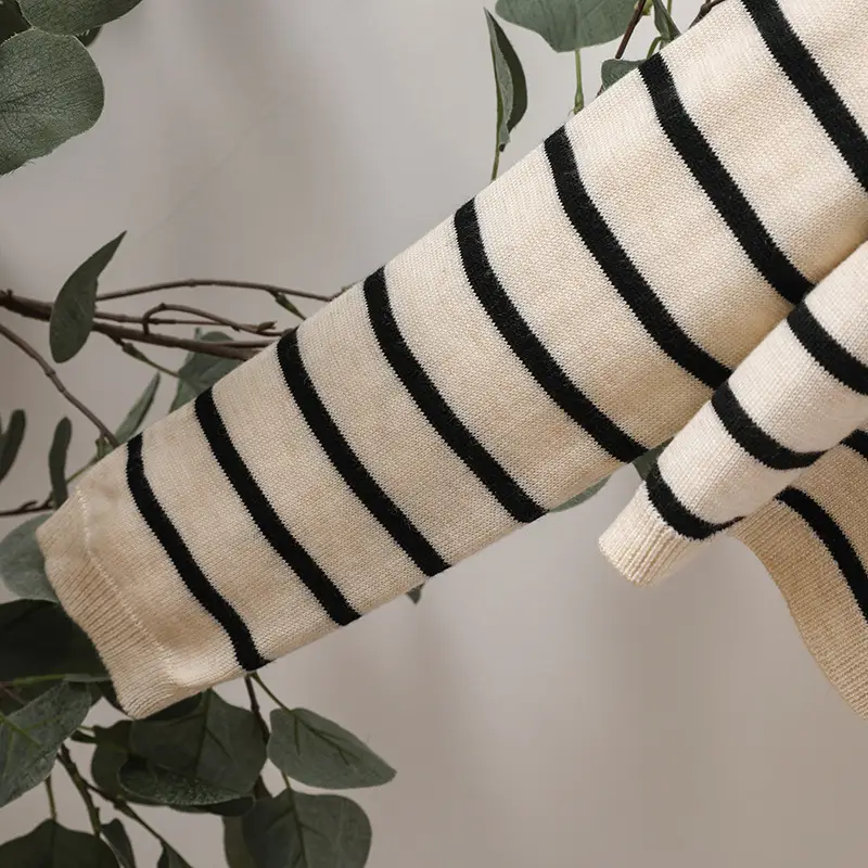 2024 Knitted Striped V-Neck Shirt Black White — feature 32