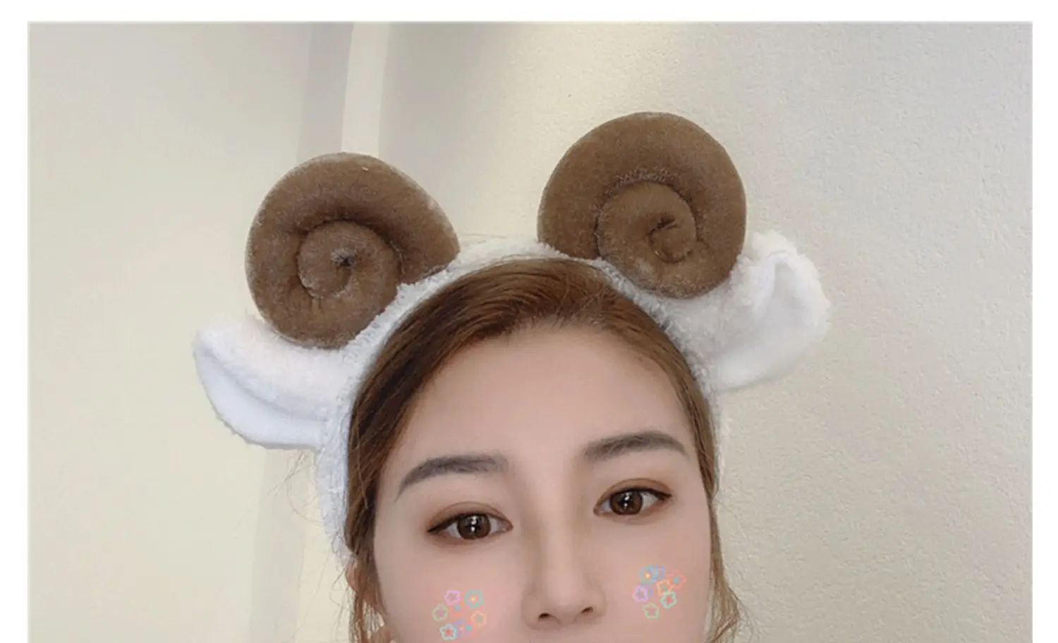 Cute Plush Horn Hair Hoop for Women Christmas Holiday — feature 6