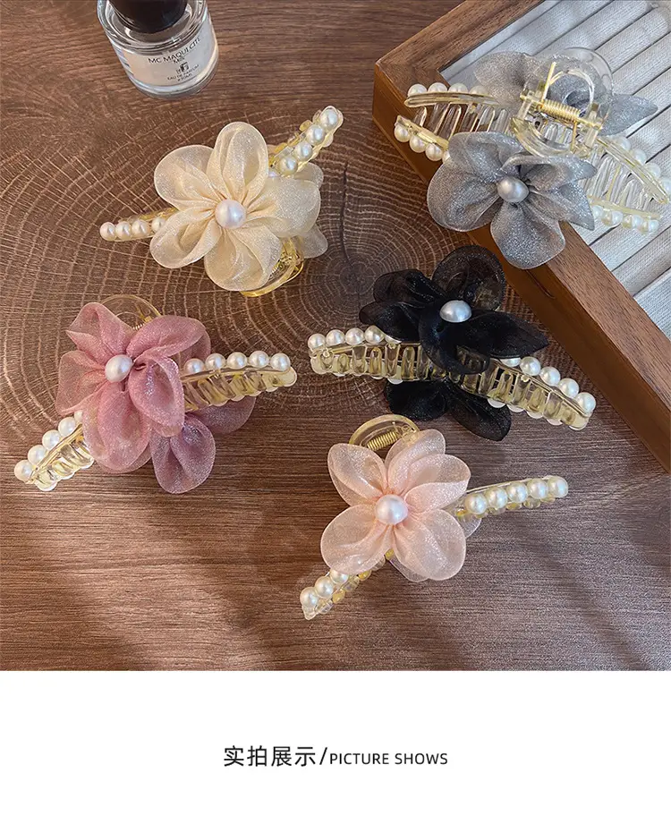 Elegant Pearl Flower Hairpin for Women — feature 1