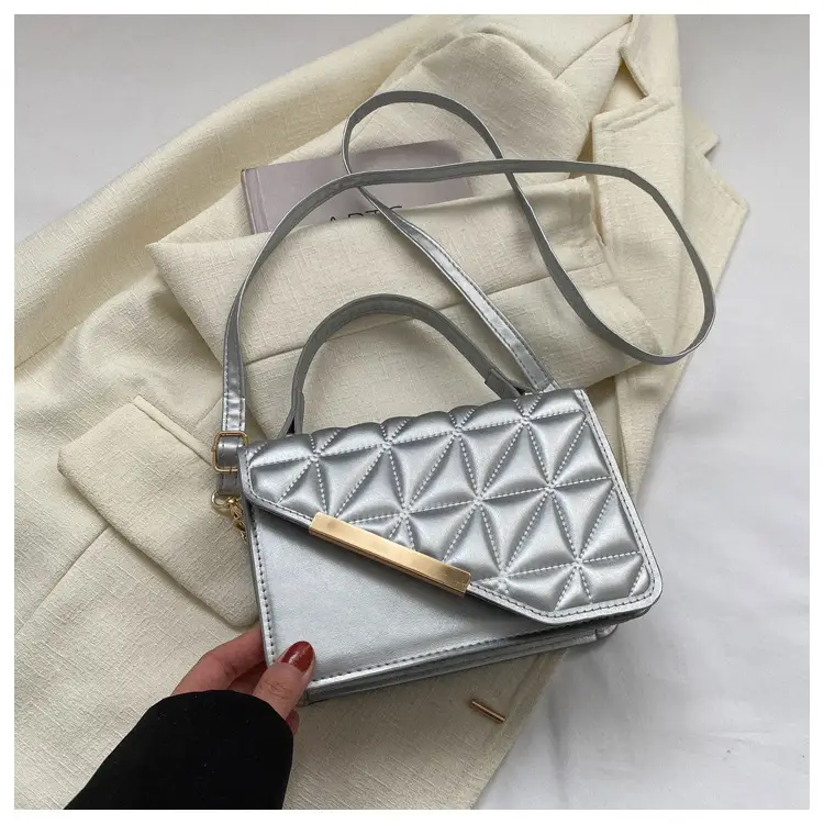 Black Quilted Handbag for Women 2026 — feature 17