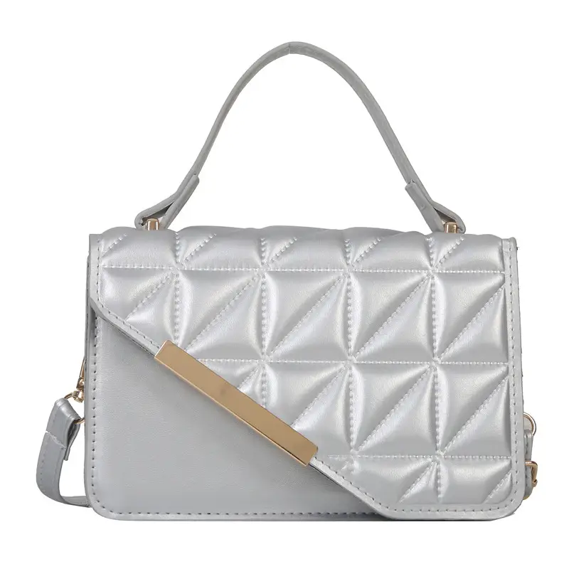 Black Quilted Handbag for Women 2026 - Image 5