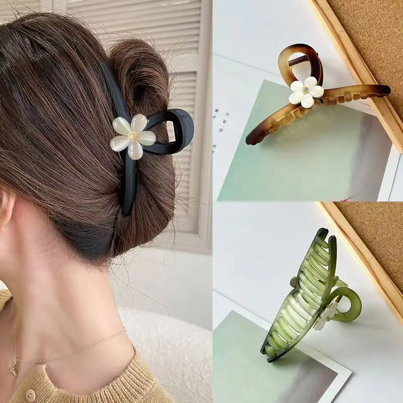 Frosted Cat's Eye Hair Clip with Flower Decor - Image 6