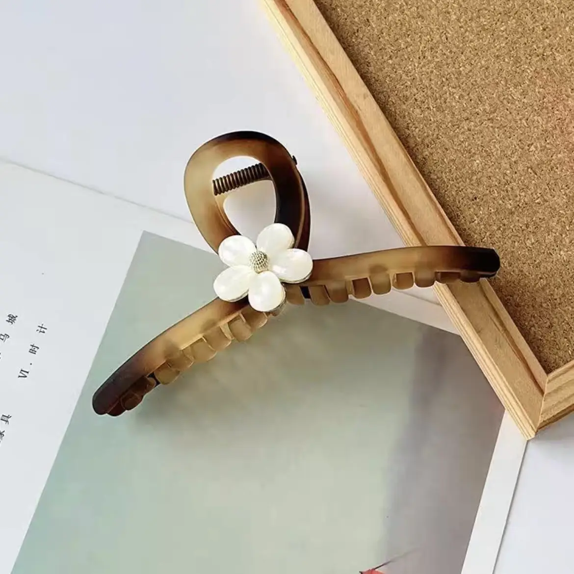 Frosted Cat's Eye Hair Clip with Flower Decor - Image 2