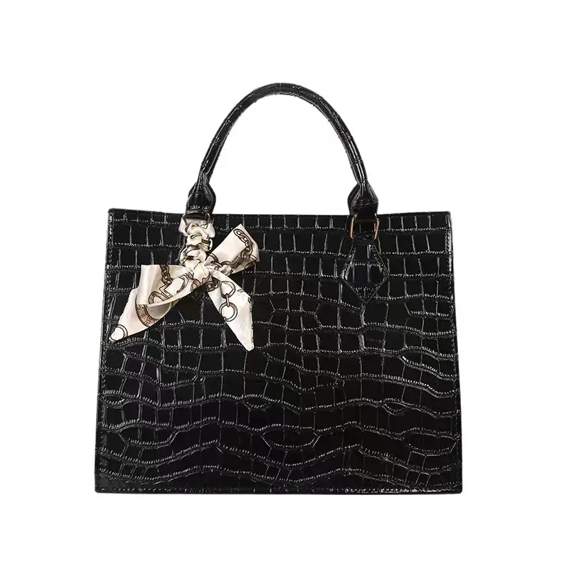 Women's Green Woven Square Bag with Stone Pattern - Image 9