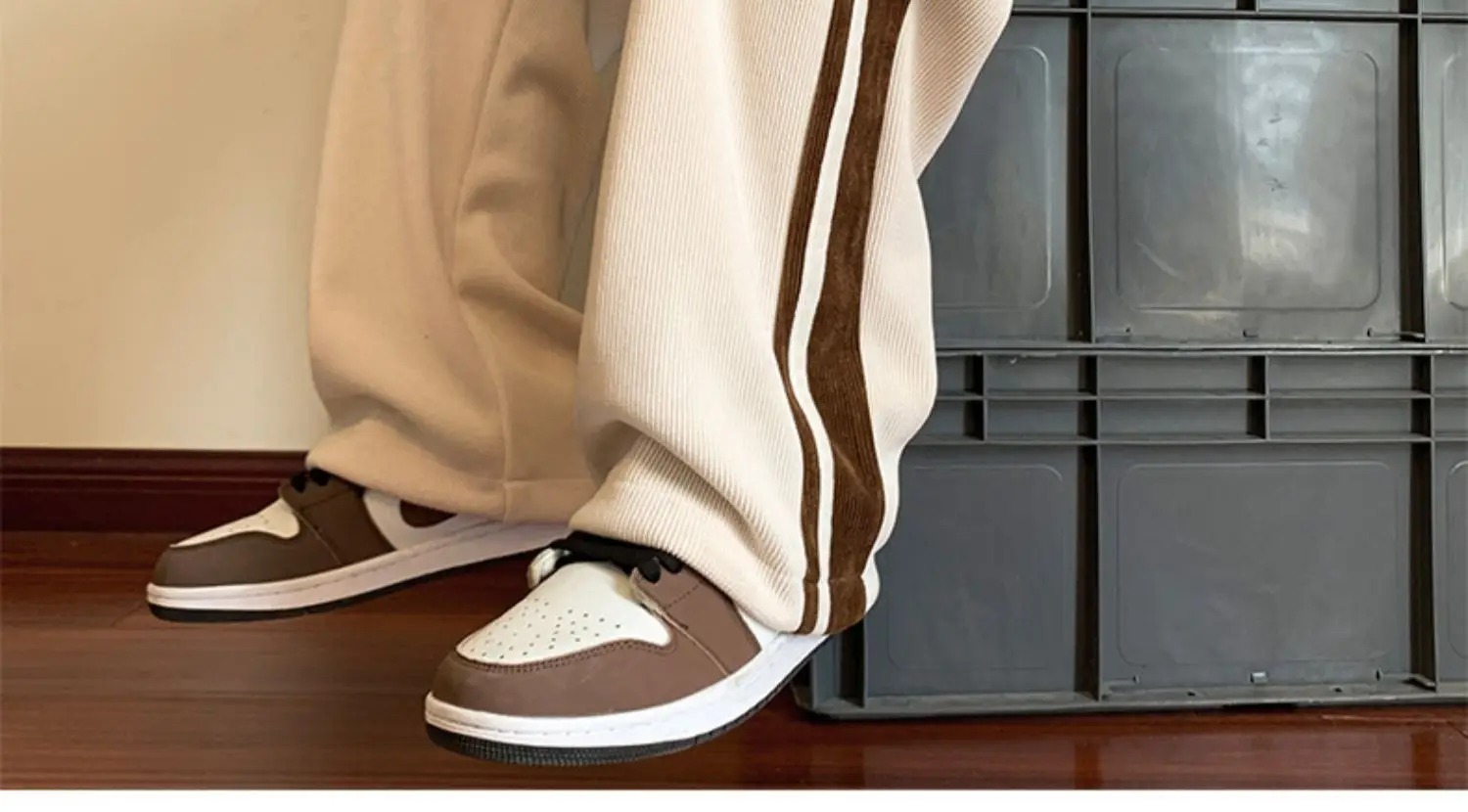 Men's Corduroy Waffle Pants Black White 2022 — feature 19