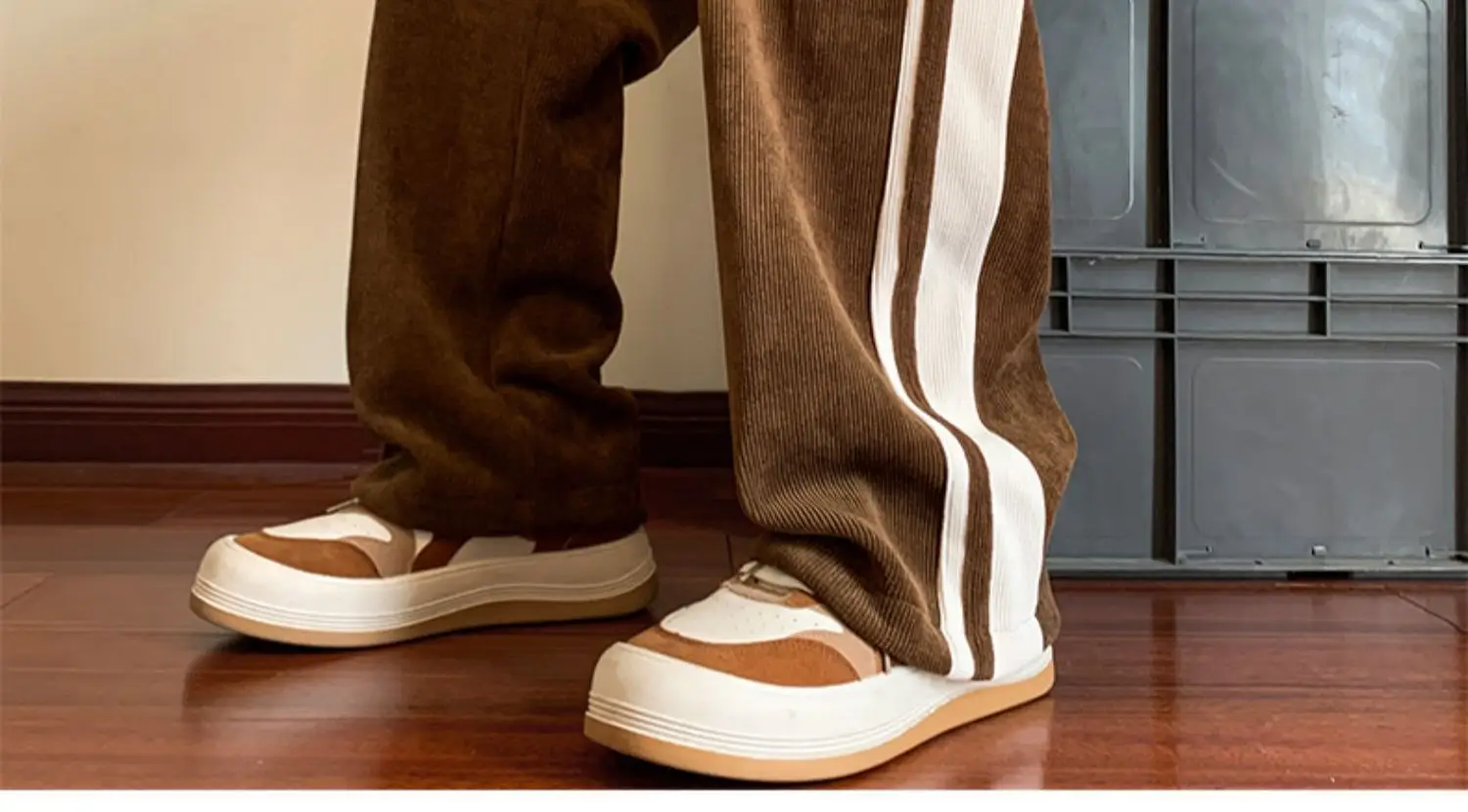 Men's Corduroy Waffle Pants Black White 2022 — feature 5