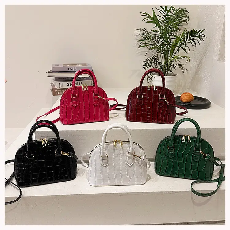 Red Croc Texture Shoulder Crossbody Bag for Women — feature 26