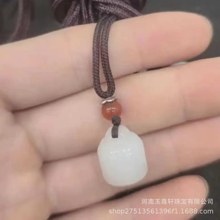 White Jade Pendant Necklace for Men Women Gift — feature 5