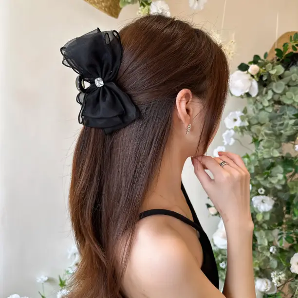 Black Rhinestone Princess Clip Hairpin for Women - Image 4