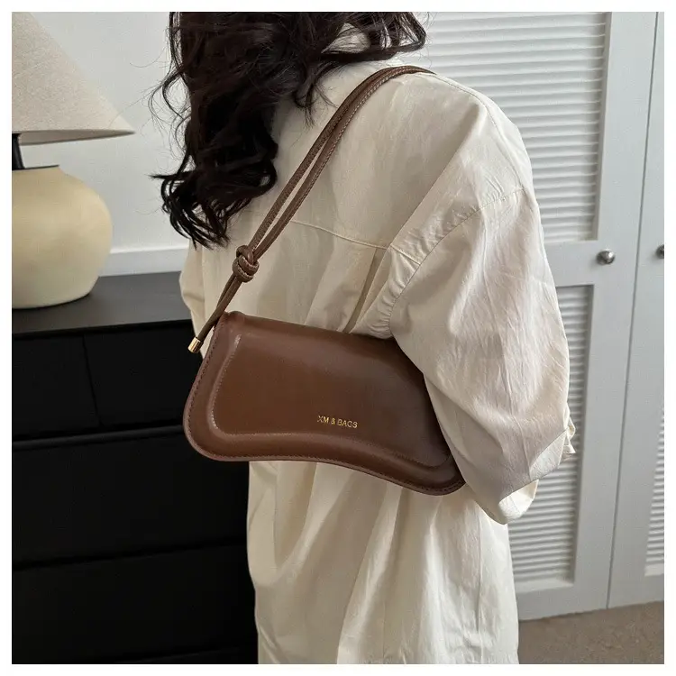 Women's Retro Brown Crossbody Bag 2023 Summer — feature 12