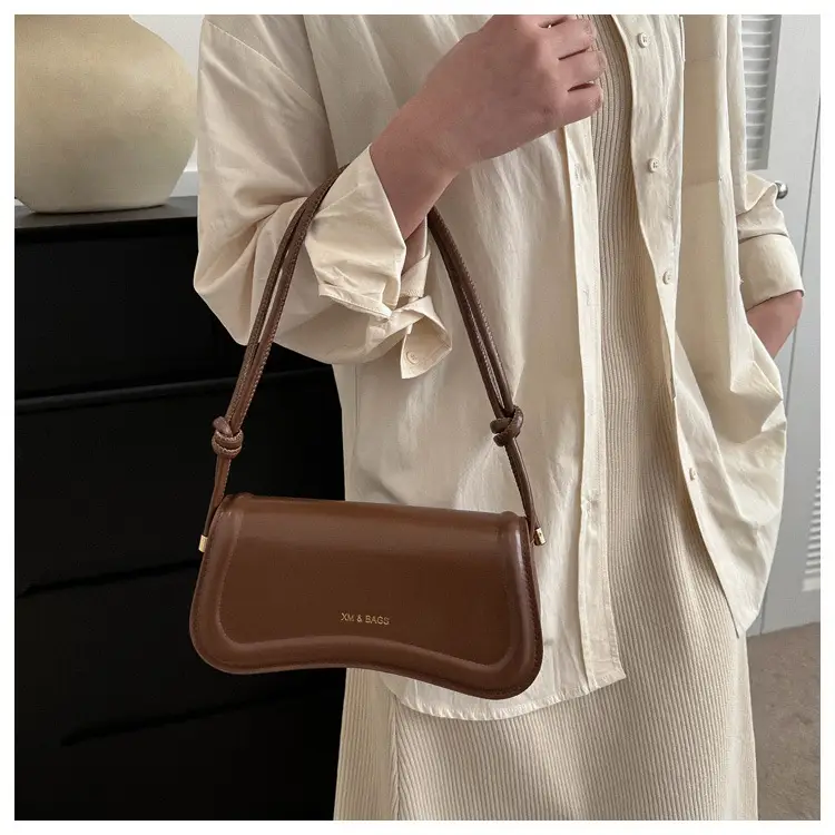 Women's Retro Brown Crossbody Bag 2023 Summer — feature 13