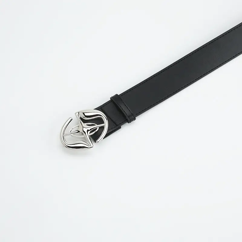 Women's Black Leather Belt with Silver Buckle - Image 5