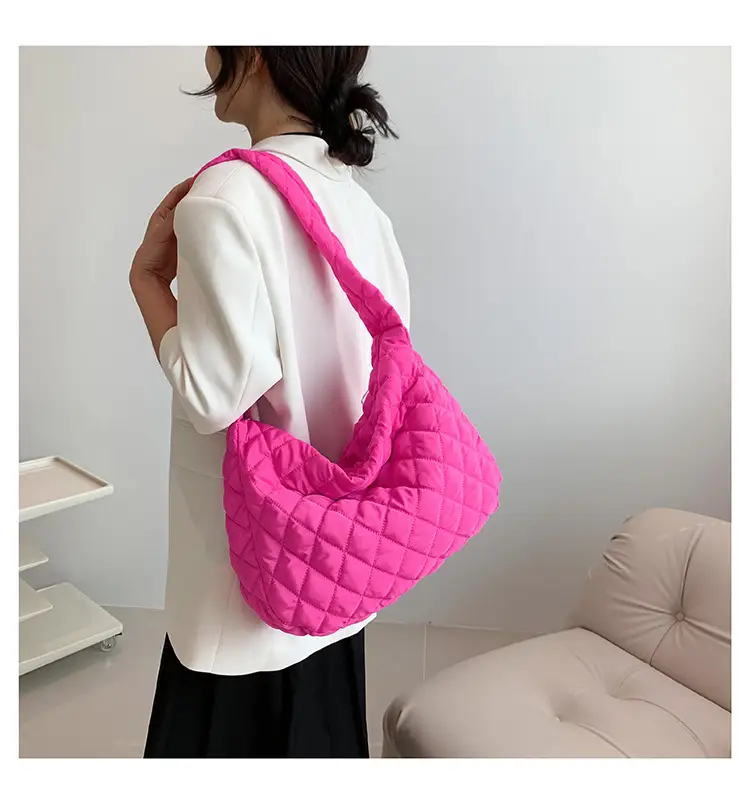 Pink Quilted Women's Tote Bag 2023 New — feature 15