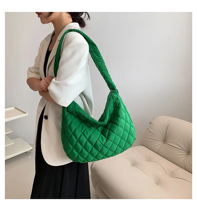 Pink Quilted Women's Tote Bag 2023 New — feature 16