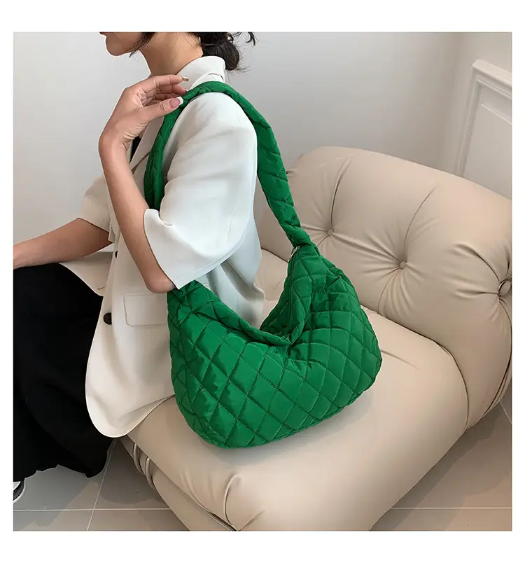 Pink Quilted Women's Tote Bag 2023 New — feature 18