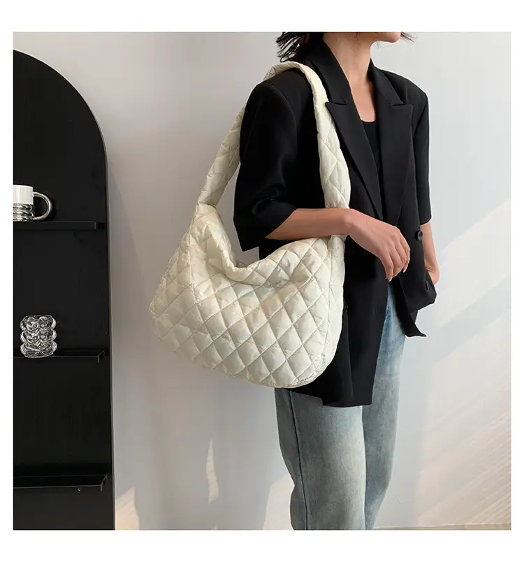 Pink Quilted Women's Tote Bag 2023 New — feature 20