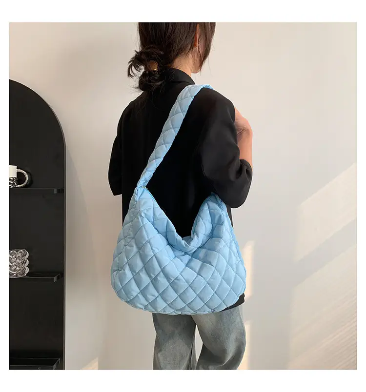 Pink Quilted Women's Tote Bag 2023 New — feature 23