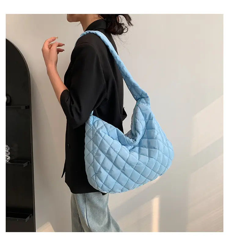 Pink Quilted Women's Tote Bag 2023 New — feature 24