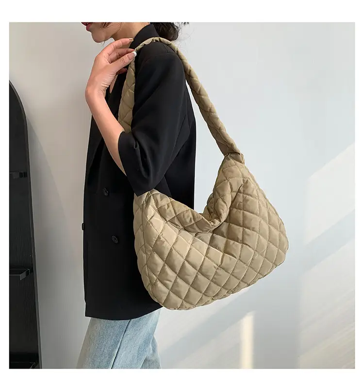 Pink Quilted Women's Tote Bag 2023 New — feature 26