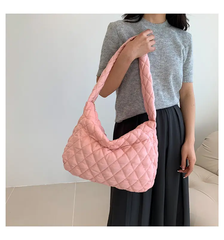 Pink Quilted Women's Tote Bag 2023 New — feature 29