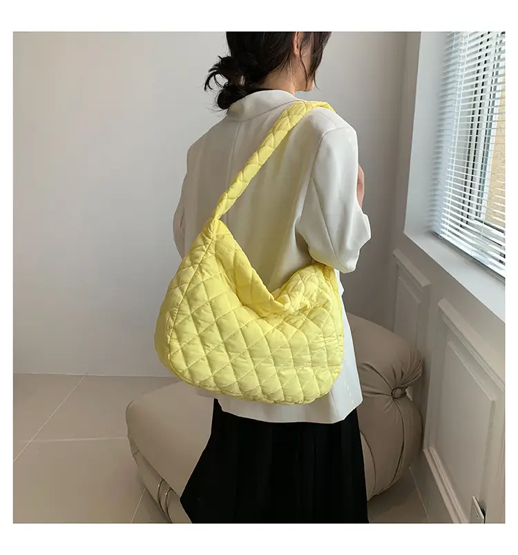 Pink Quilted Women's Tote Bag 2023 New — feature 9