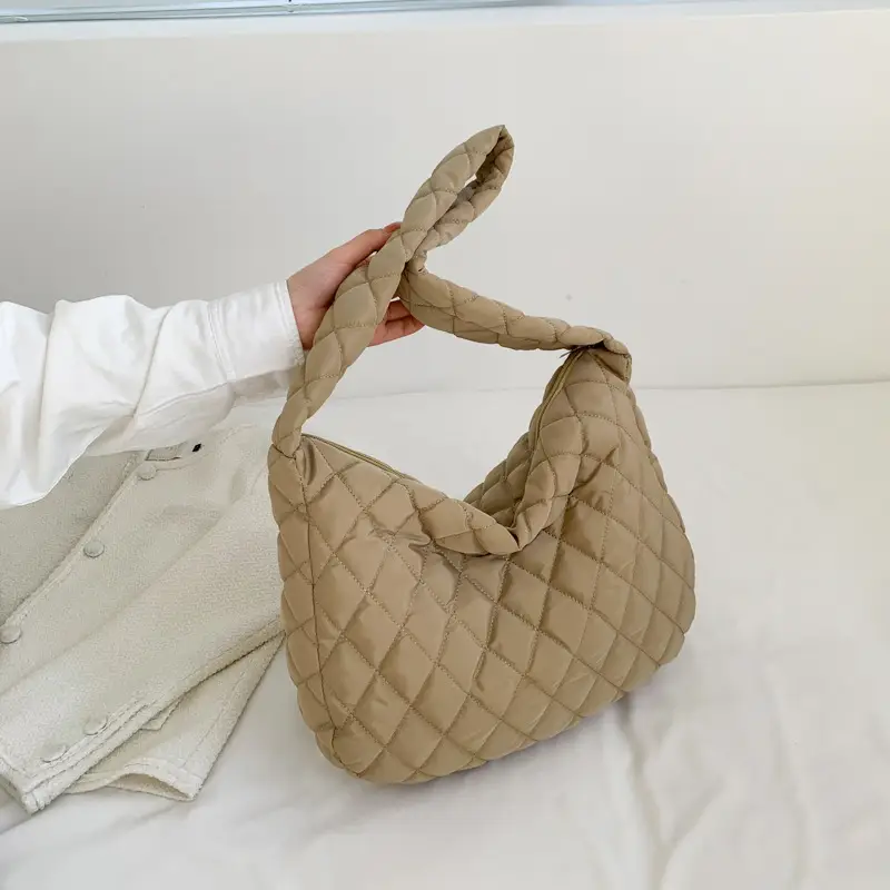 Pink Quilted Women's Tote Bag 2023 New - Image 5