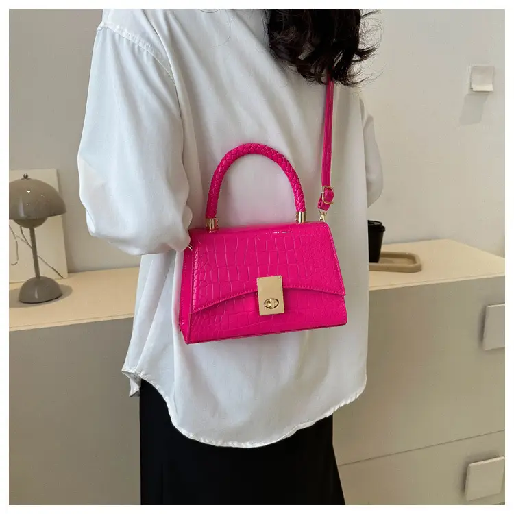 Black Croc Leather Shoulder Bag for Women 2023 — feature 12