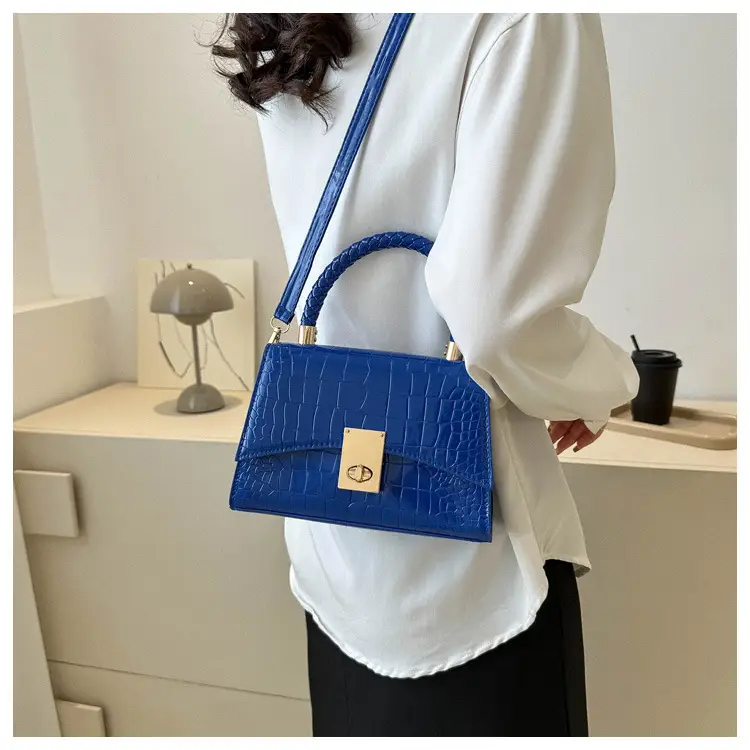 Black Croc Leather Shoulder Bag for Women 2023 — feature 8