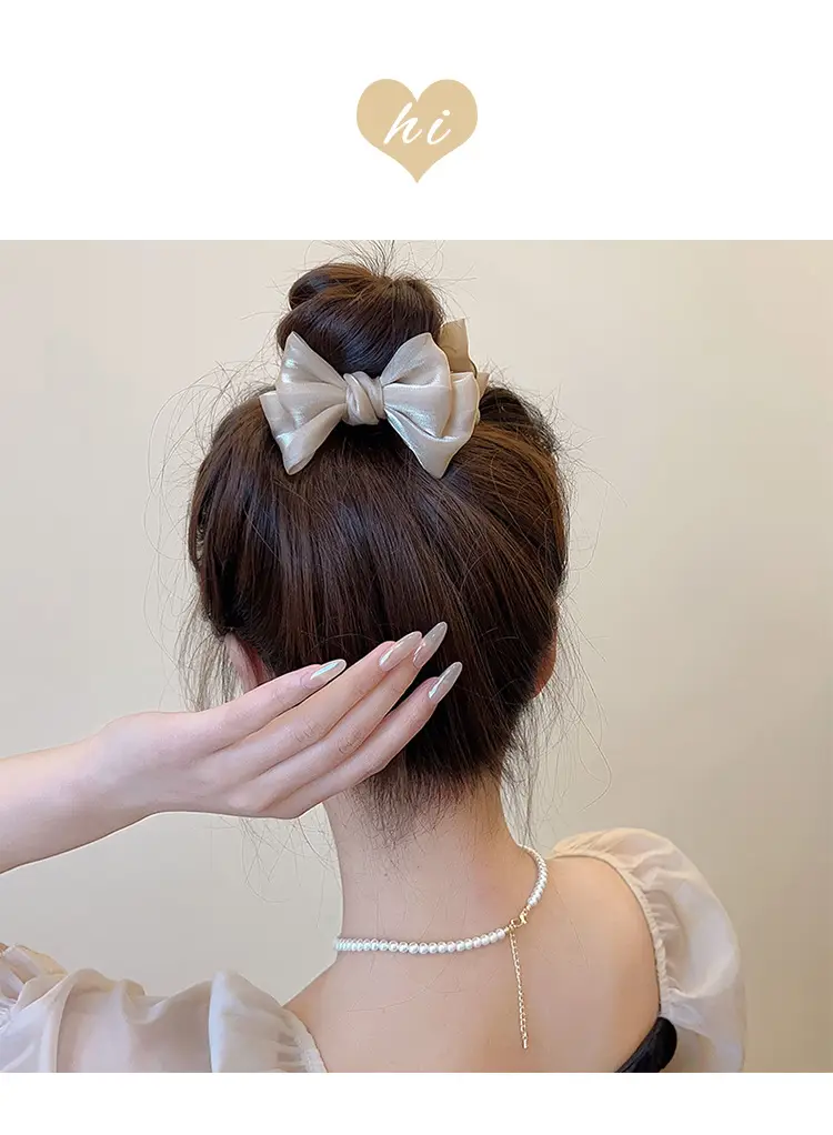 Elegant Bow Back Clip for Women 2025 — feature 1