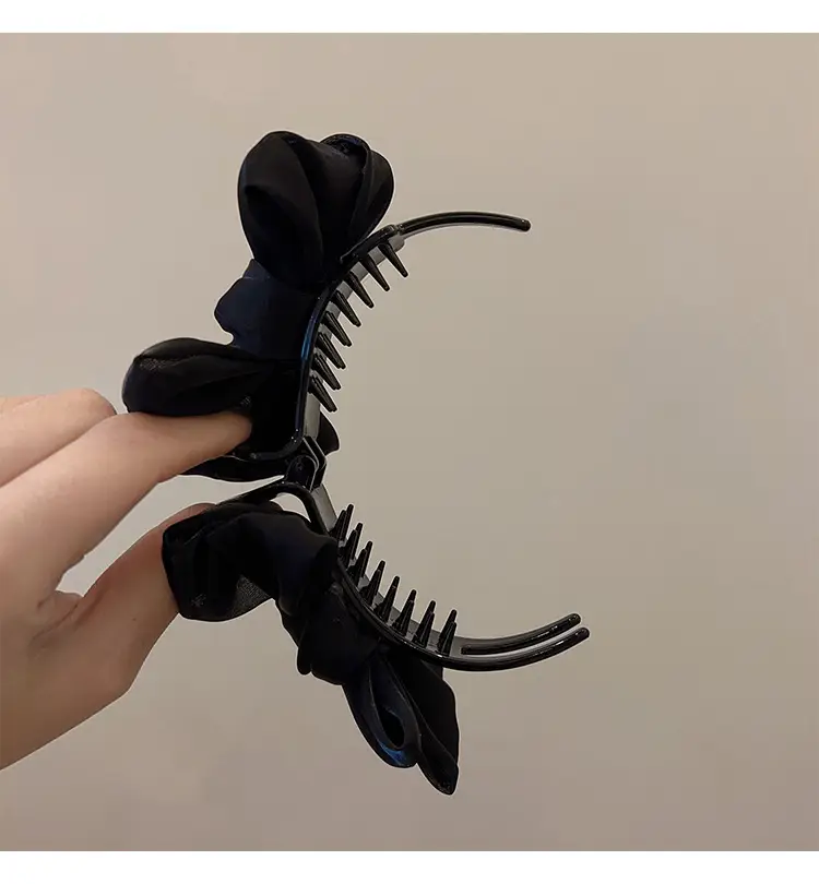 Elegant Bow Back Clip for Women 2025 — feature 14