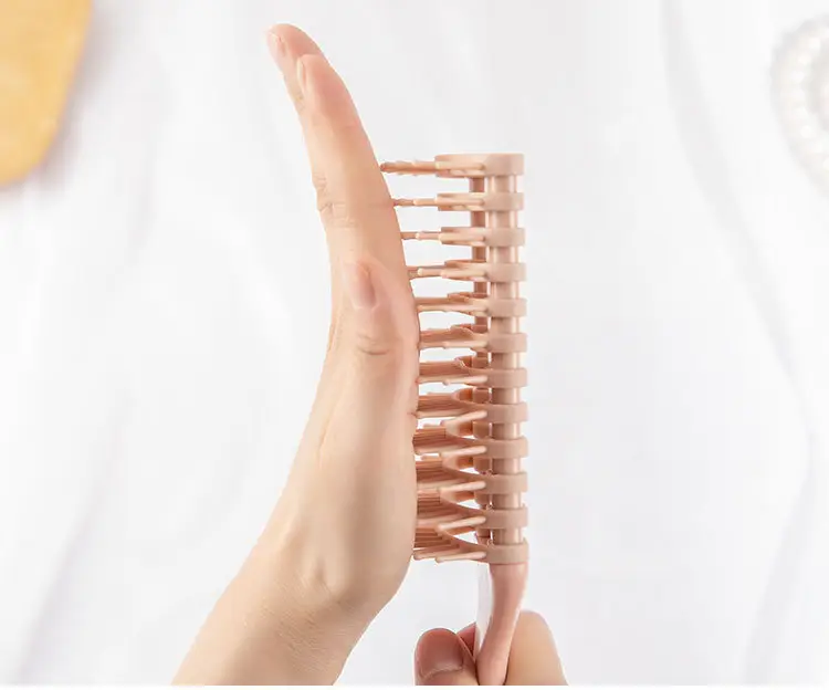 Purple Hair Brush for Curling & Massaging — feature 7