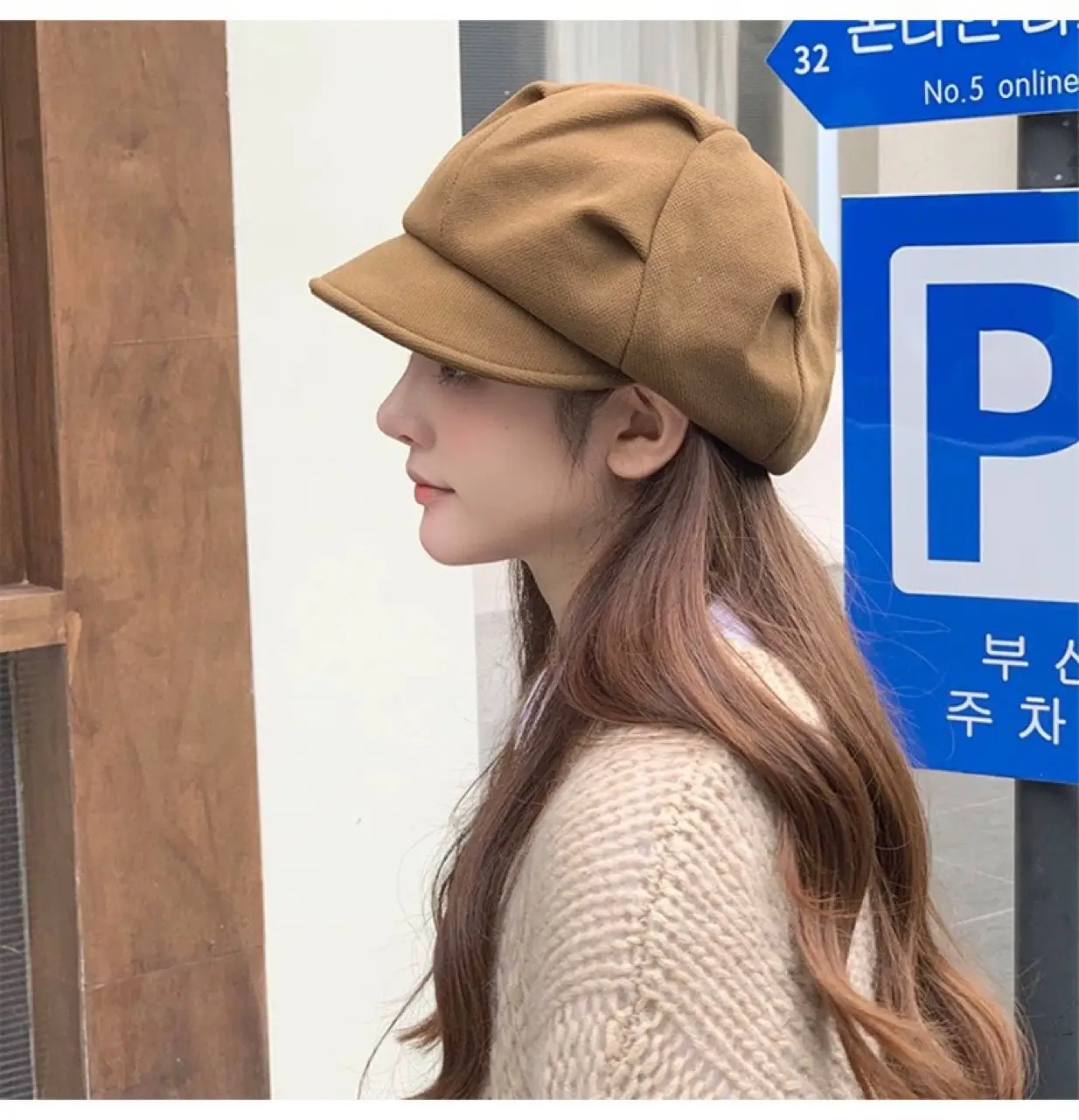 Retro Octagonal Hat for Women Brown Autumn Winter - Image 2