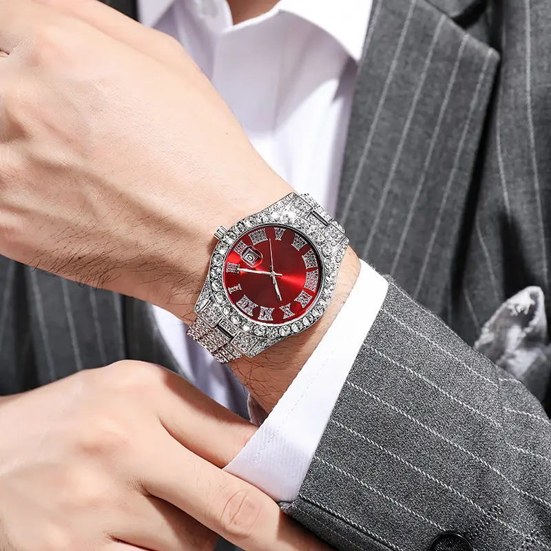 Men's Green Diamond Calendar Watch with Roman Scale — feature 2