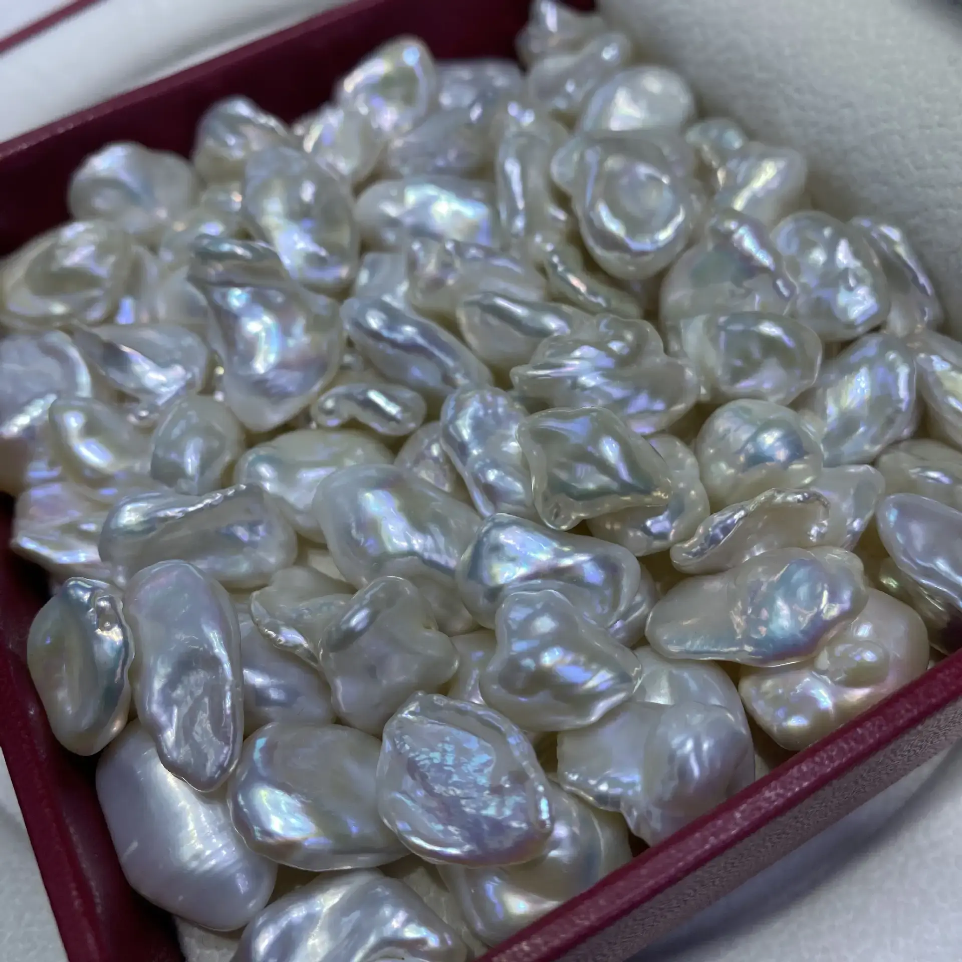 Freshwater Keshi Crushed Silver Mirror Baroque Beads - Image 3