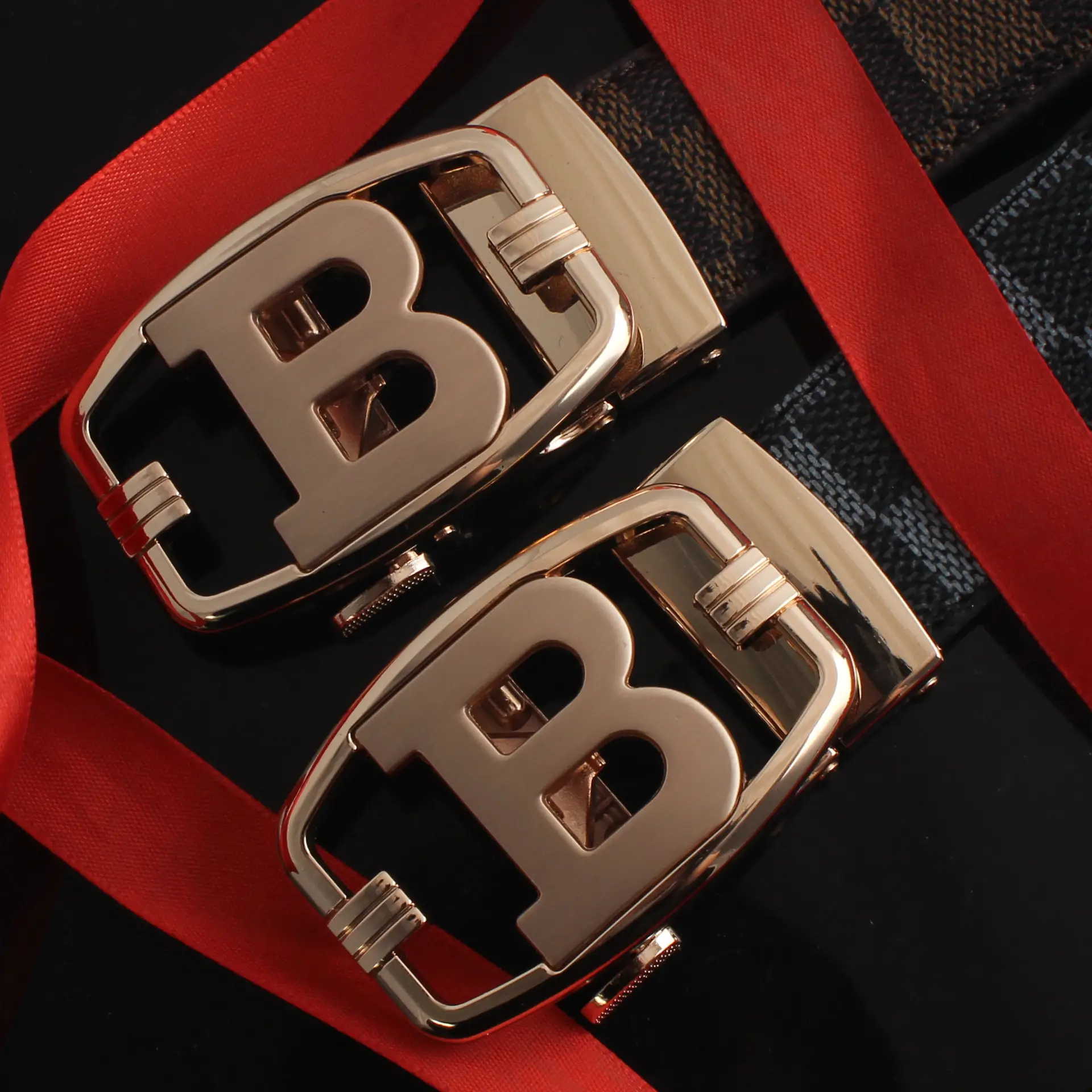 Hongsheng B-Shape Leather Belt for Men - Image 3