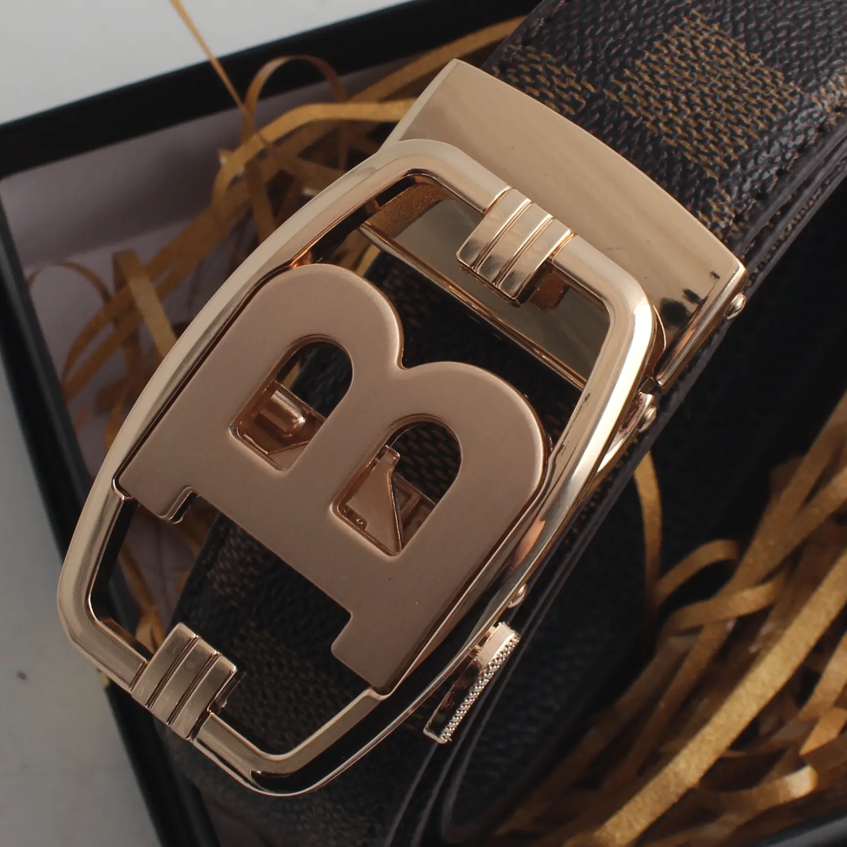 Hongsheng B-Shape Leather Belt for Men - Image 5