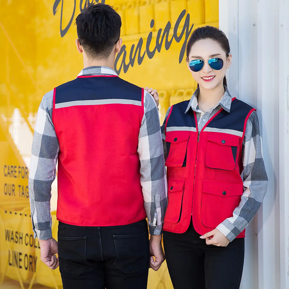 Men Black Vest with Reflective Detail for Office & Construction - Image 3