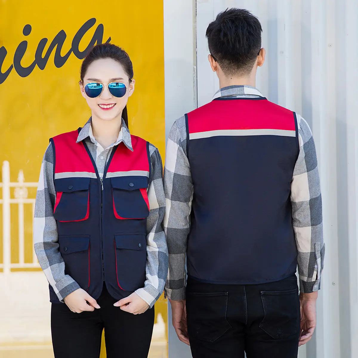 Men Black Vest with Reflective Detail for Office & Construction - Image 5