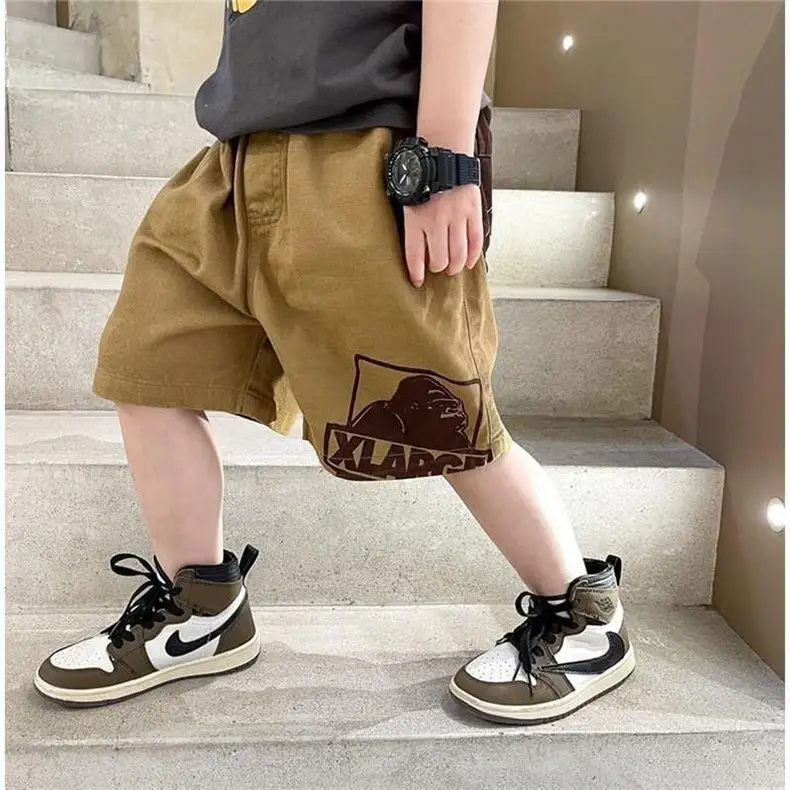 Boys' Green Casual Shorts Mid-Length Korean Style 2026 — feature 3